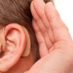 Как выбрать слуховой аппарат какой лучший для пожилых людей