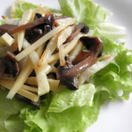 Салат из корня сельдерея с грибами рецепт
