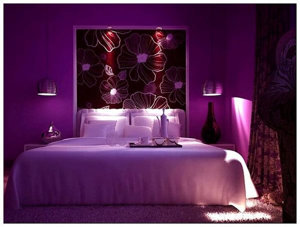 спальня яркого фиолетового тона