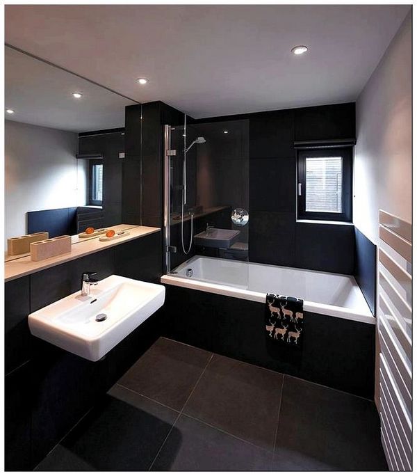 Стильная черная-белая ванная в минималистическом стиле.