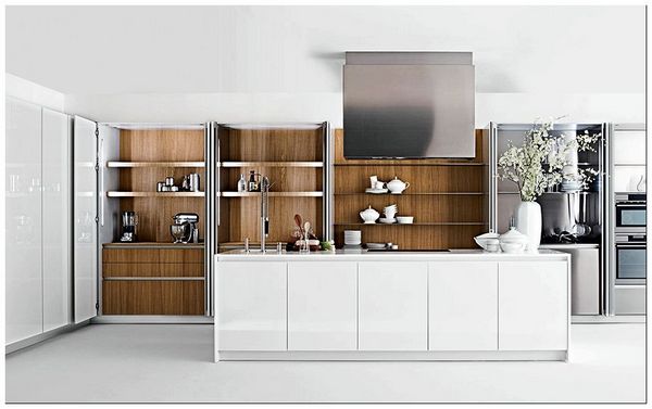 Beautifully-concealed-shelves-open-up-to-make-a-gorgeous-display - копия