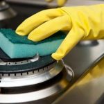 Как почистить газовую плиту от жира и нагара в домашних условиях