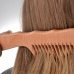 Польза и вред деревянной расчёски для волос