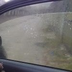 Как убрать клей от тонировки со стекла в автомобиля инструкция