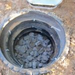 Как сделать выгребную яму из покрышек своими руками