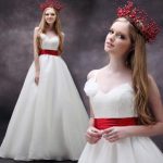 Что значит на свадебном платье красная лента традиции и поверья