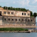 Экскурсии по фортам Кронштадта: исследование морской крепости Петербурга